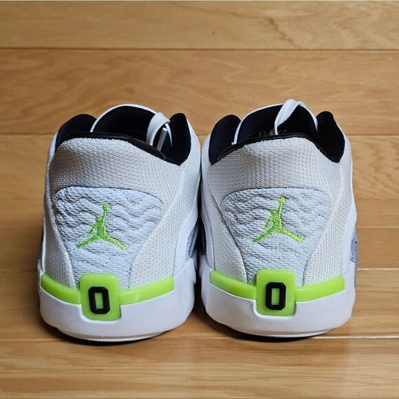 Nike Jordan Tatum 2 GS White Green Black Basketball Kids Sneaker Shoe FJ6459-100 - Picture 9 of 11